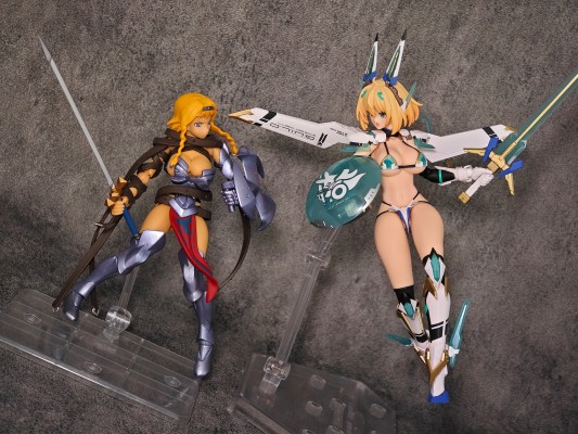 【初回特典なし】リボルテック 女皇之刃 No.001 流浪の戦士 蕾娜