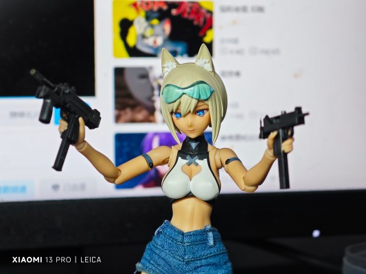 小军械库 LA058  SMG套装