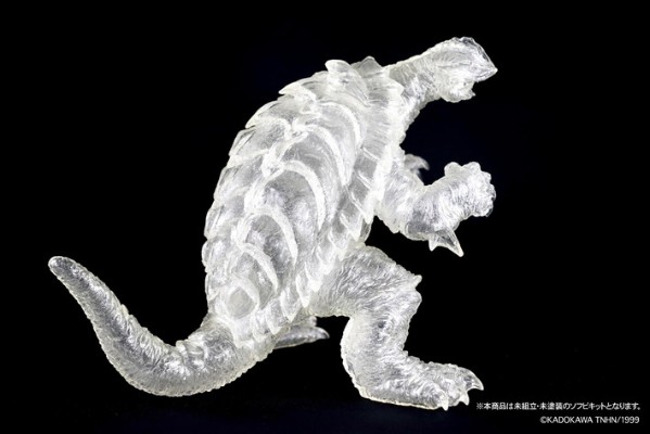 AMC 受伤的加美拉 软胶套件 透明版