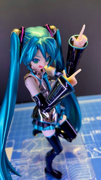 超合金 VOCALOID 初音未来 