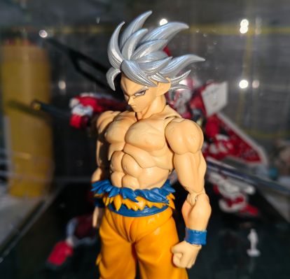 S.H.Figuarts  孙悟空 自在极意功 -丰太郎版-