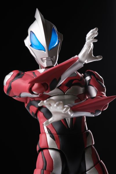 光轨迹 捷德奥特曼 原始形态