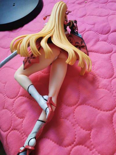 爆乳剑士 樱 Comic Unreal Vol.22 封面 designed by モグダン(通常版)