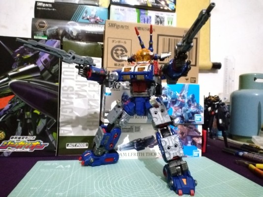 戴亚克隆 DA-102 战牛四代〈D-Calibur〉