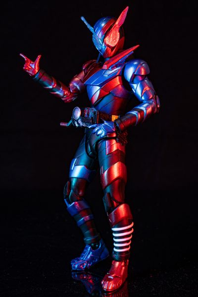 S.H.Figuarts 假面骑士创骑 兔子坦克形态 平成世代版