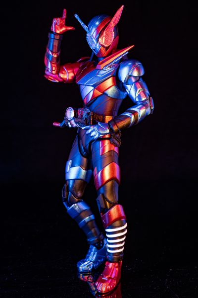 S.H.Figuarts 假面骑士创骑 兔子坦克形态 平成世代版