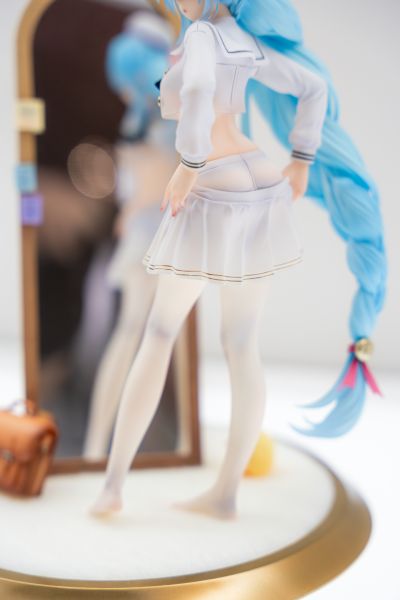 碧蓝航线 雅努斯 踌躇的换衣时间