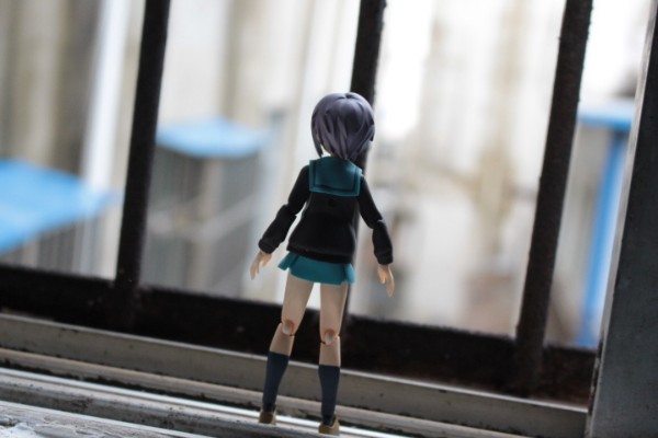 figma#015 凉宫春日的忧郁 长门有希 邪恶魔法使ver.