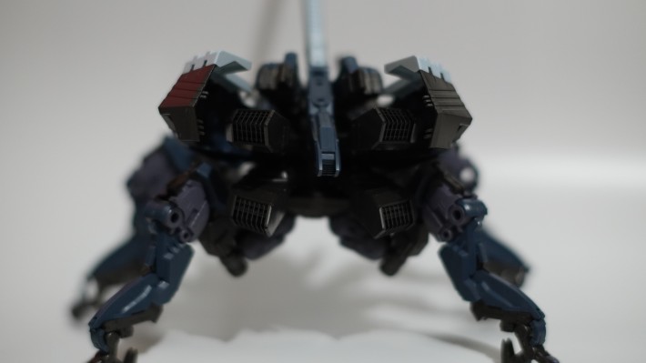 六角机牙 Blockade Ivy