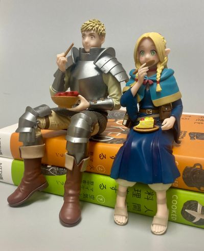 压泡面 迷宫饭 玛露西尔