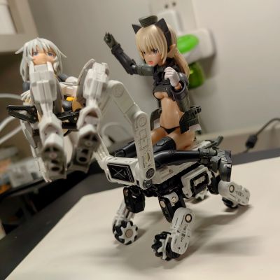 30MM  EXM-E7a 斯匹纳提娅 (刺客型)