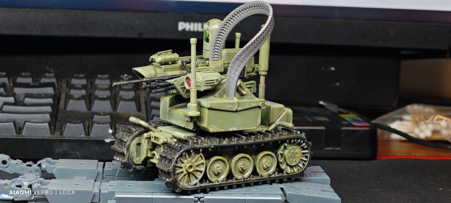 小军械库 LD037 UGV武装机器人系统