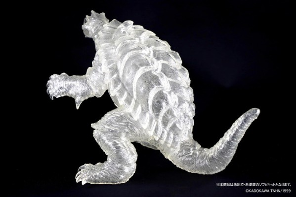 AMC 受伤的加美拉 软胶套件 透明版