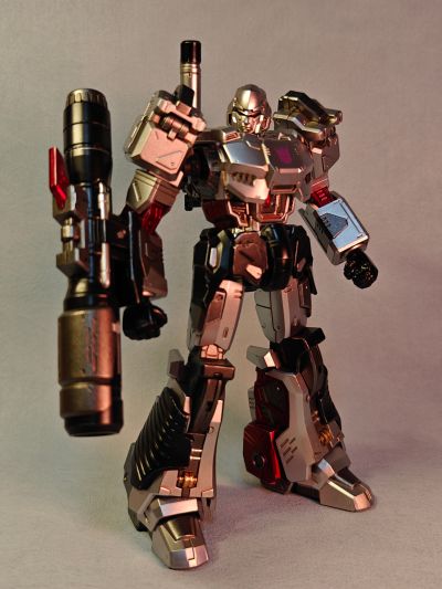 MDLX  变形金刚系列 威震天