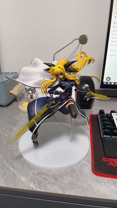 魔法少女奈叶Force 	菲特·泰斯塔罗沙