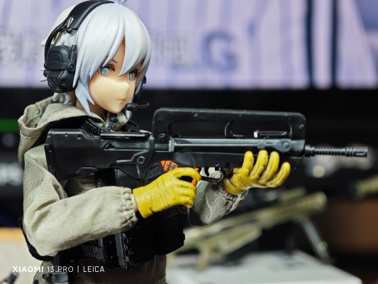 小军械库 LA057 FA-MAS F1