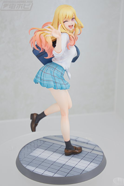 更衣人偶坠入爱河 喜多川海梦