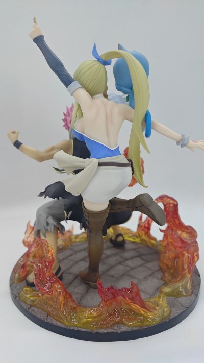 妖精的尾巴 艾尔莎·史卡雷特