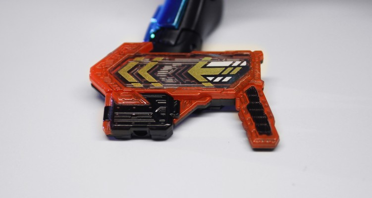 S.H.Figuarts 假面骑士歌查德 蒸汽蝗虫