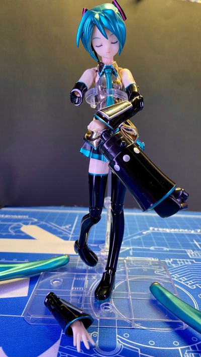 超合金 VOCALOID 初音未来 