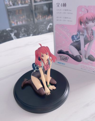 RESI-CARAT 「ぽよよんろっく画集」坐姿 通常版