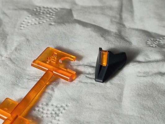 HGI-BO#24 机动战士高达 铁血的奥尔芬斯 第二季 EB-08 雷金雷兹 （朱莉塔专用机）