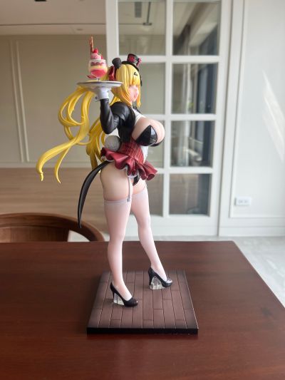 岸本蕾拉