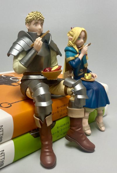 压泡面 迷宫饭 玛露西尔