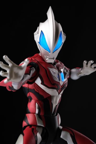 光轨迹 捷德奥特曼 原始形态