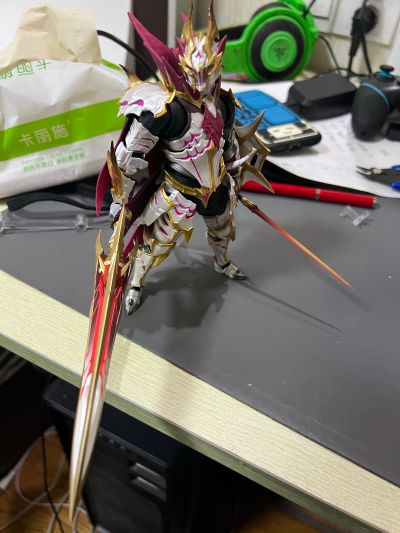 转轮科技系列 惊奇山口 怪物猎人崛起：曙光 男剑士猎人 爵银龙套装