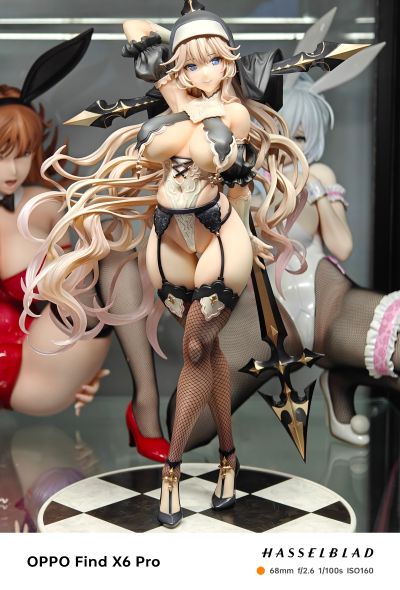 罪孽深重的的圣女·修女艾莎