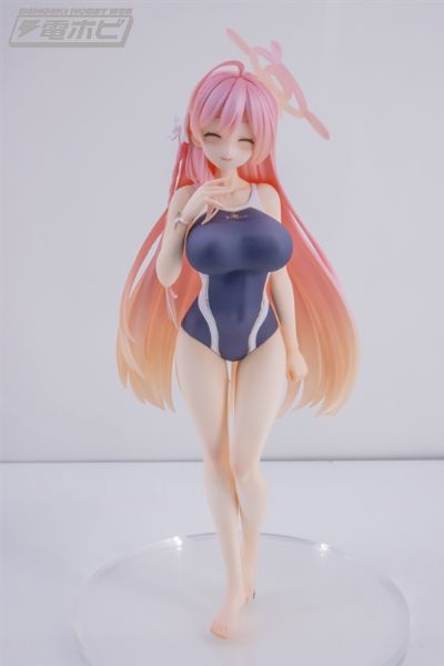 蔚蓝档案 浦和花子