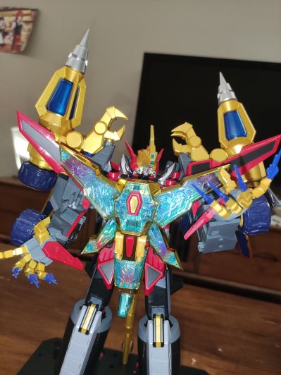 THE合体 古立特宇宙 古立特（宇宙形态）和 大煌翼炎龙（暂译）