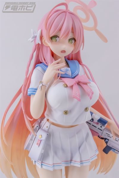 蔚蓝档案 浦和花子