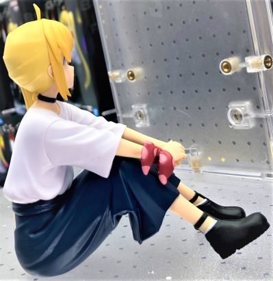 孤独摇滚！动画版  伊地知虹夏 玩具人偶