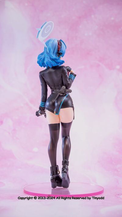 蔚蓝档案 天雨亚子