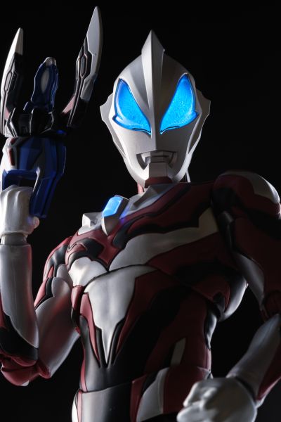 光轨迹 捷德奥特曼 原始形态