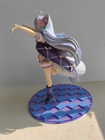 开挂药师的异世界悠闲生活 诺艾拉