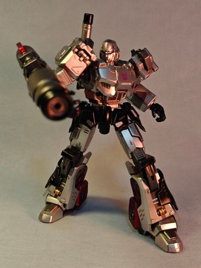 MDLX  变形金刚系列 威震天