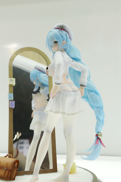 碧蓝航线 雅努斯 踌躇的换衣时间