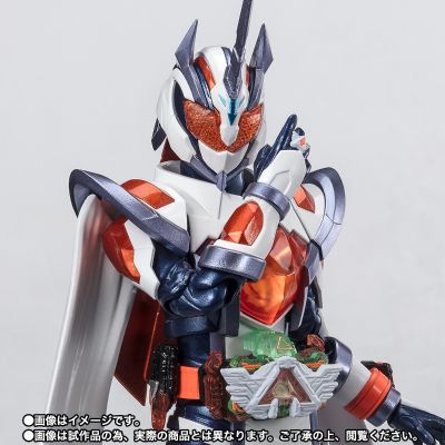 S.H.Figuarts   假面骑士玛洁德 炎阳独角兽