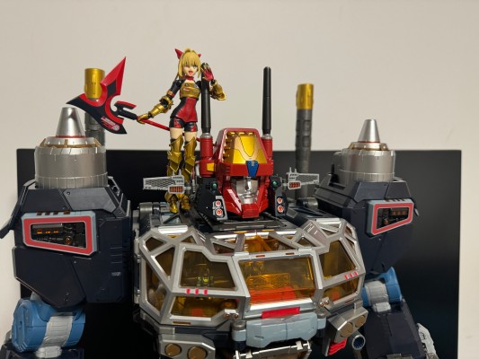 戴亚克隆  DA-100  基地机器人：空中机动要塞