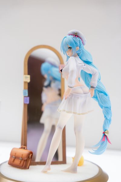 碧蓝航线 雅努斯 踌躇的换衣时间