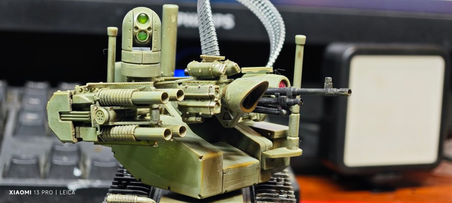 小军械库 LD037 UGV武装机器人系统