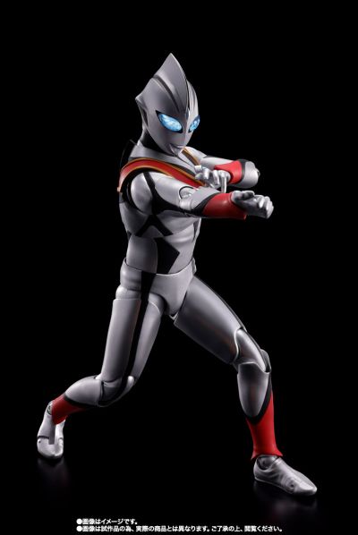 S.H.Figuarts（真骨雕制法）假迪迦/邪恶迪迦