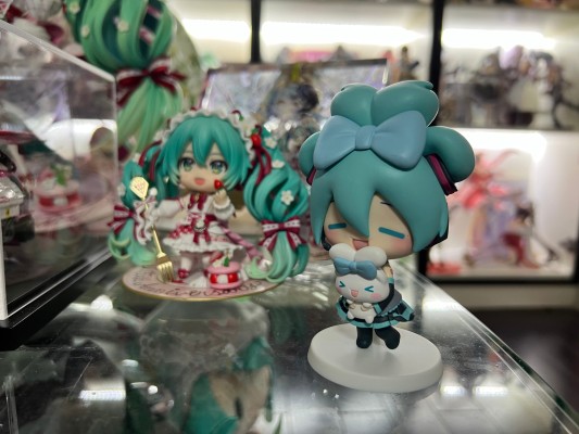 初音未来×大耳狗 精细小人偶
