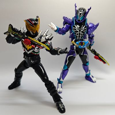 S.H.Figuarts 假面骑士：创骑 夜霸