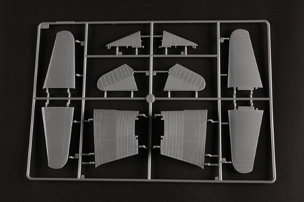 编号：81783 1/48 军用飞机系列 美国TBD-1“蹂躏者”鱼雷攻击机