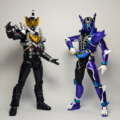 S.H.Figuarts 假面骑士：创骑 夜霸
