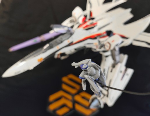 DX超合金 超时空要塞Ｆ VF-25F Messiah Valkyrie （早乙女有人机）